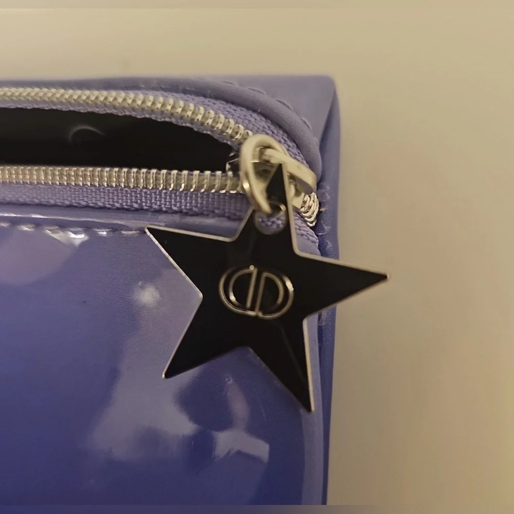 Dior GWP✨💙🩶Glossy Royal Blue Cosmetic Case - Picture 3 of 4